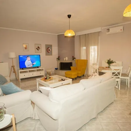 Fully Equiped And Homey *